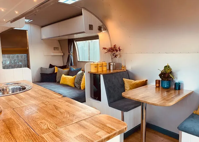 Vintage 1962 Airstream