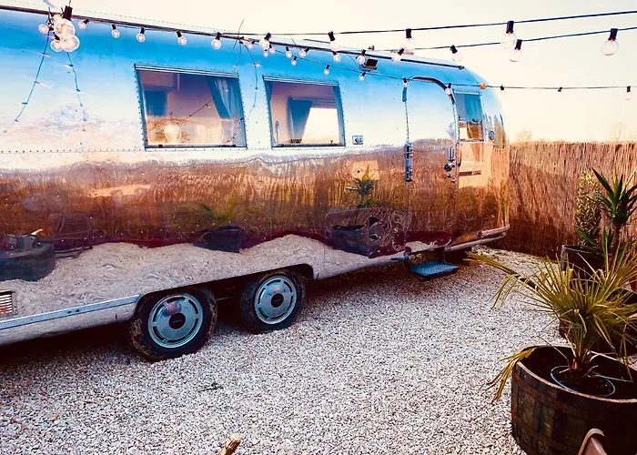 Vintage 1962 Airstream