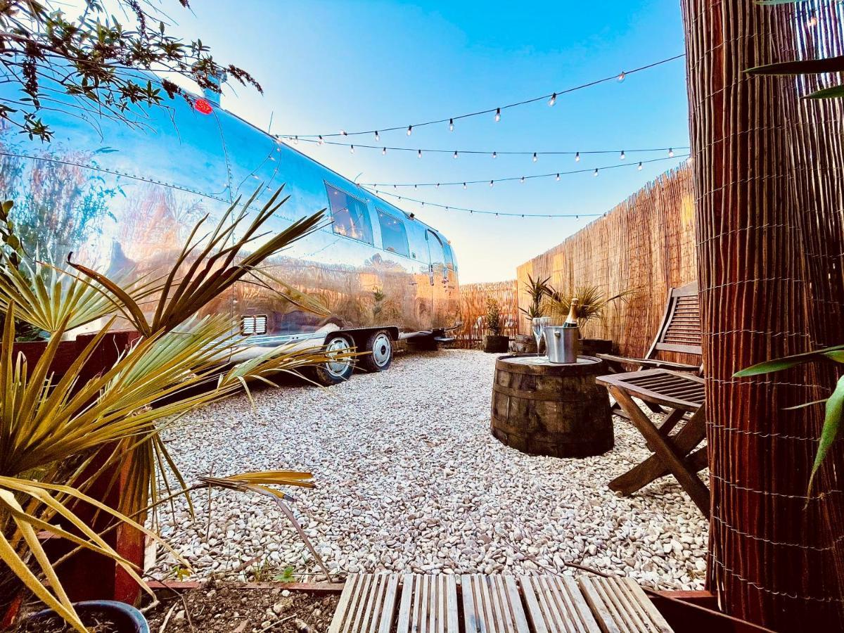 Vintage 1962 Airstream Oxford